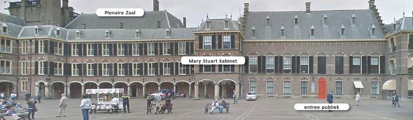 Gevel Eerste Kamer gezien vanaf het Opperhof met in rood aangegeven de locatie van de nieuwe publieksentree
