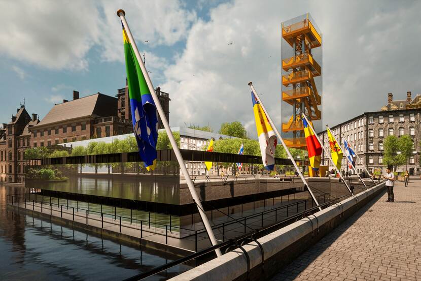 Impressie van de spiegelende bouwkeet in de Hofvijver en vlaggen op het Buitenhof, met op de achtergrond het uitzichtpunt