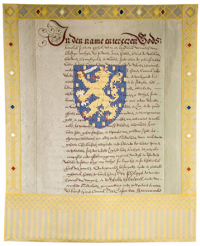 Wandkleed met Rijkswapen en tekst van Vrede van Münster